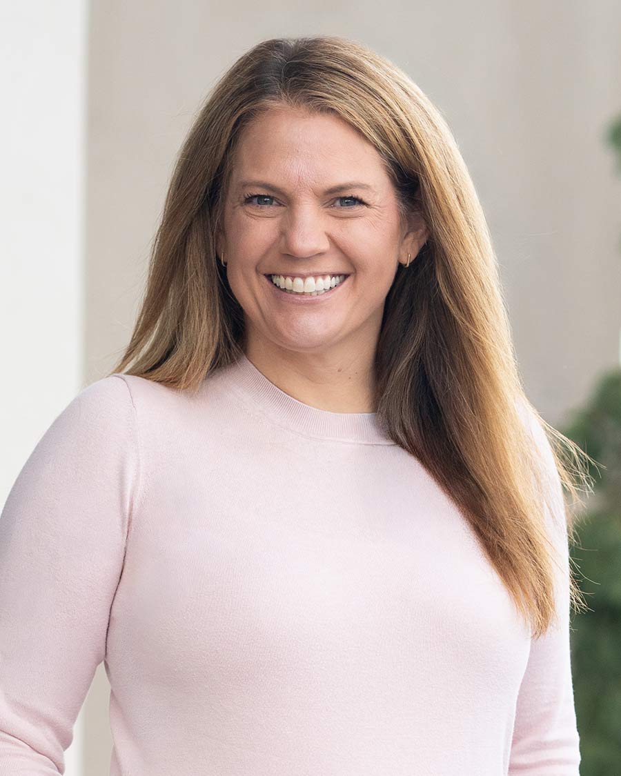 Cara Ahlstrom, APRN